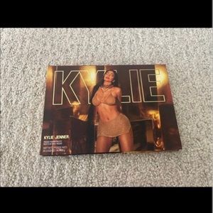 Kylie Cosmetic’s 24K Birthday Collection